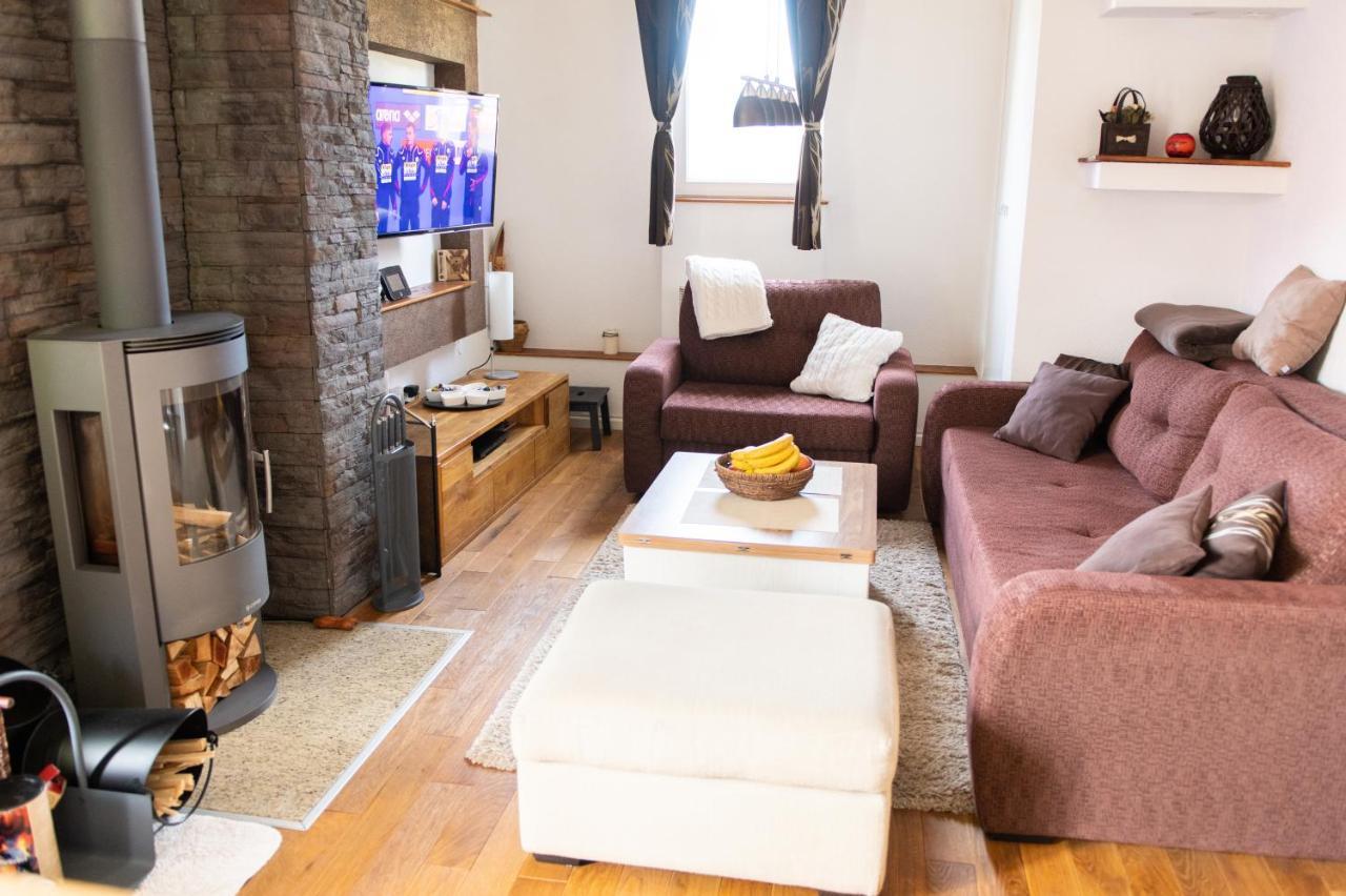 Apartman Ena Vlasic Buitenkant foto